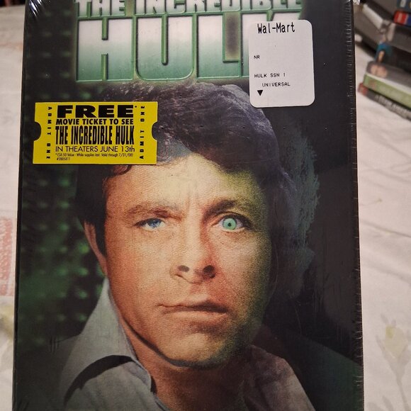 Other - the incrable hulk box set vintage never opened